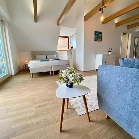 Rozsa 19 Badacsony Apartmán *