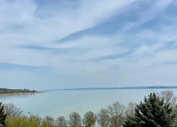 Rozsa 19 Badacsony 아파트 *